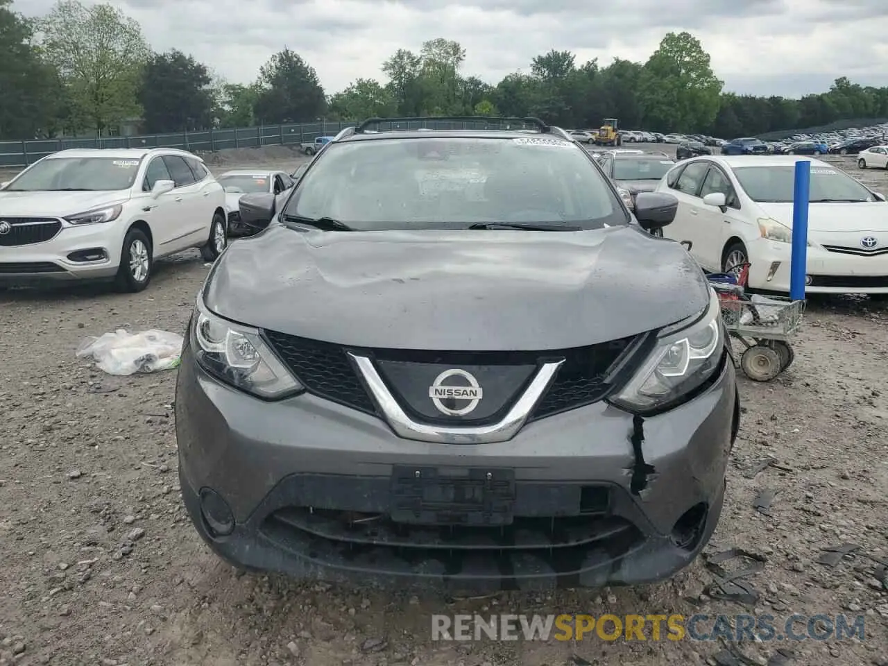 5 Photograph of a damaged car JN1BJ1CR0KW354173 NISSAN ROGUE 2019