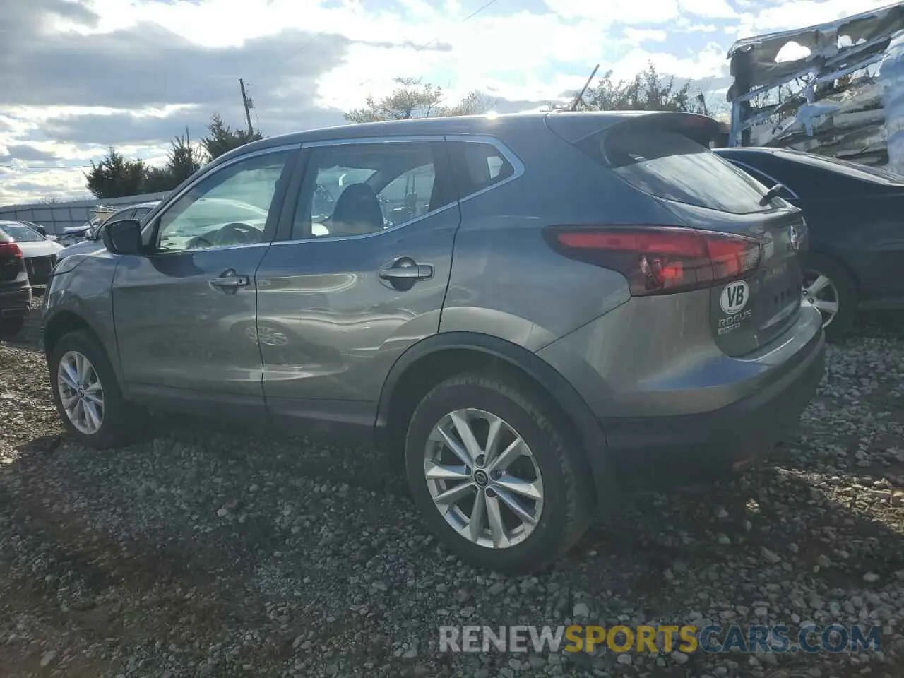 2 Photograph of a damaged car JN1BJ1CR0KW621375 NISSAN ROGUE 2019