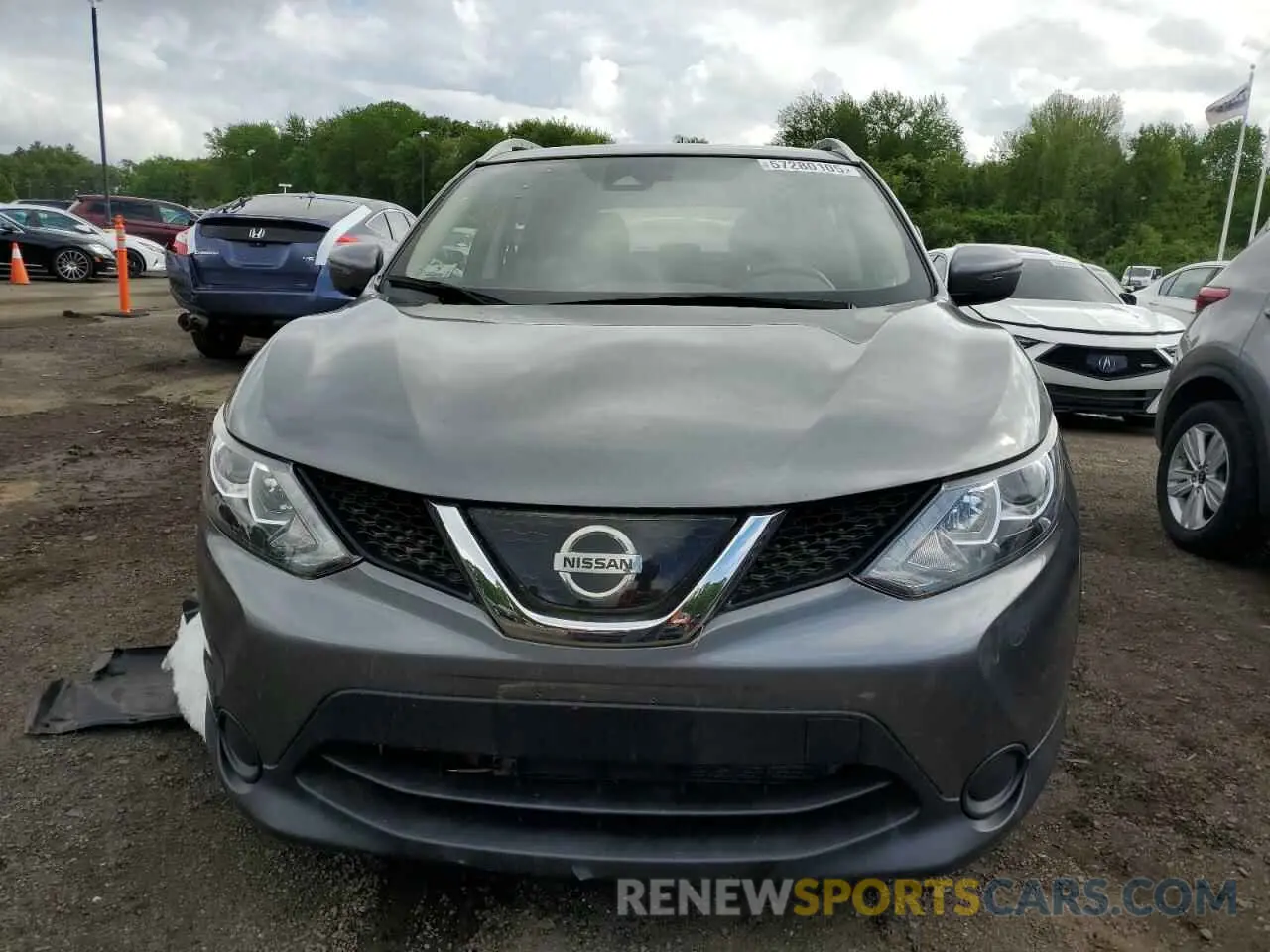 5 Photograph of a damaged car JN1BJ1CR0KW627077 NISSAN ROGUE 2019