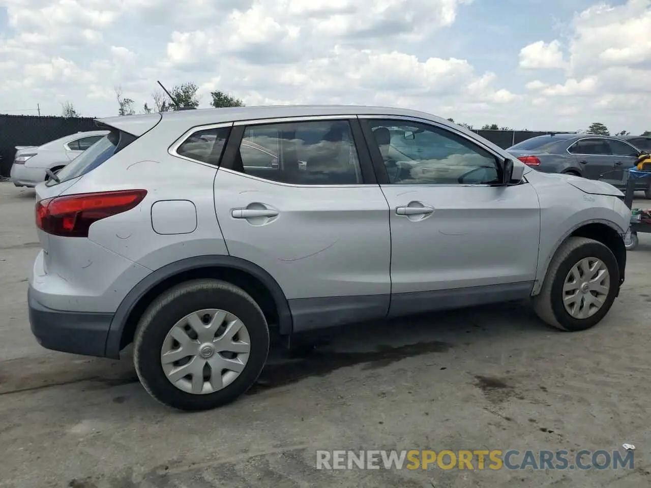 3 Photograph of a damaged car JN1BJ1CR1KW310652 NISSAN ROGUE 2019