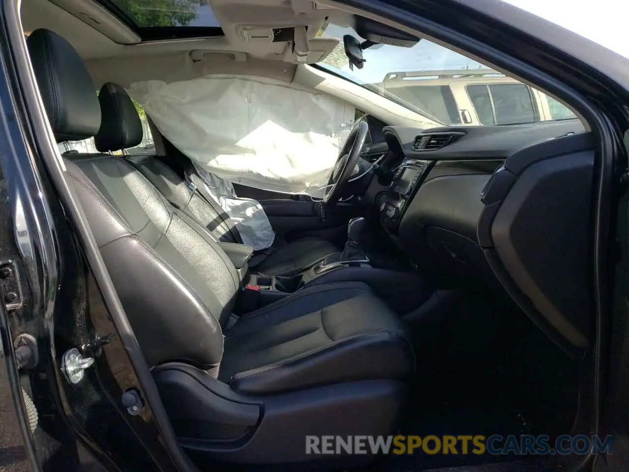 7 Photograph of a damaged car JN1BJ1CR1KW312840 NISSAN ROGUE 2019