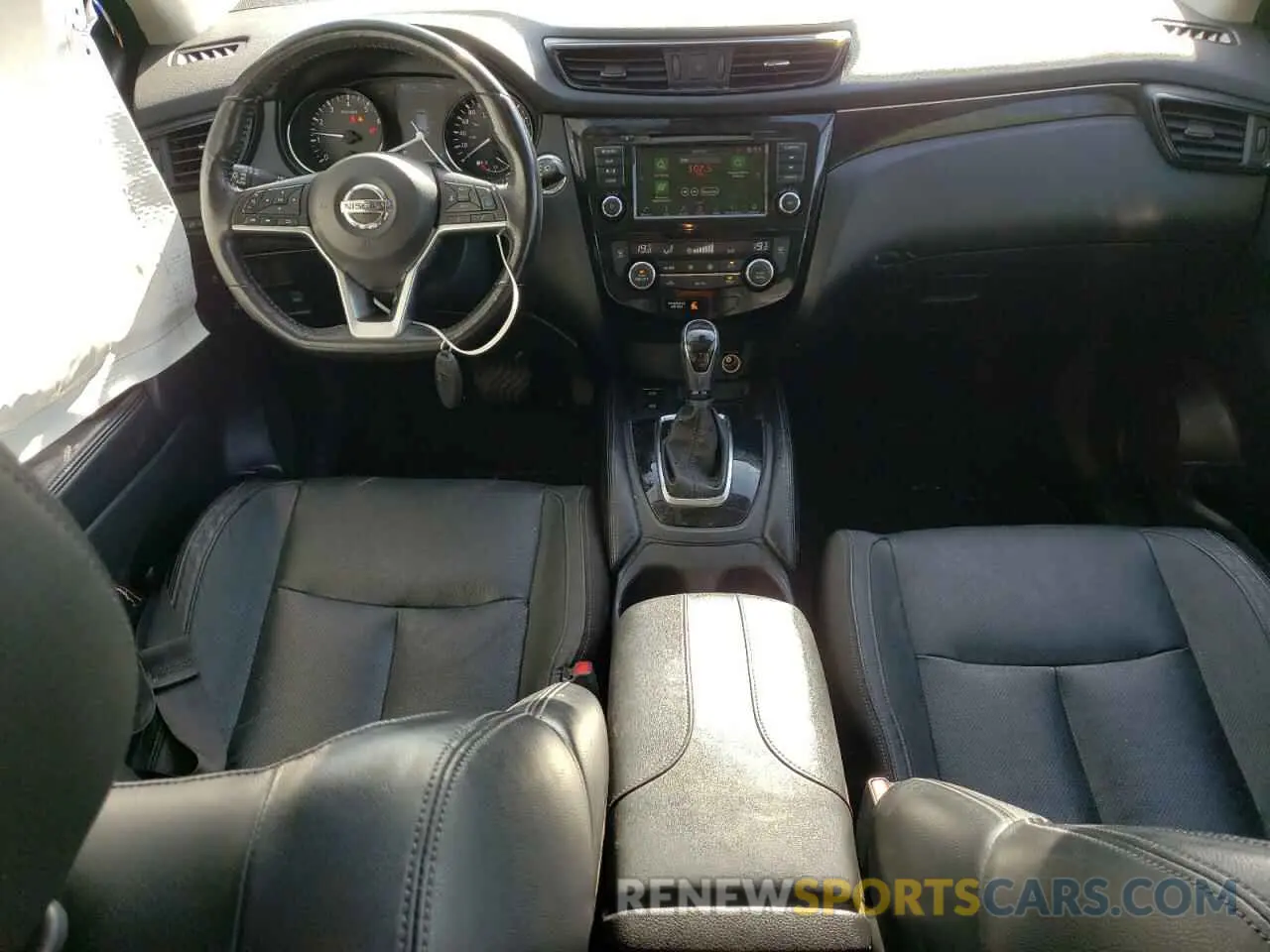 8 Photograph of a damaged car JN1BJ1CR1KW312840 NISSAN ROGUE 2019