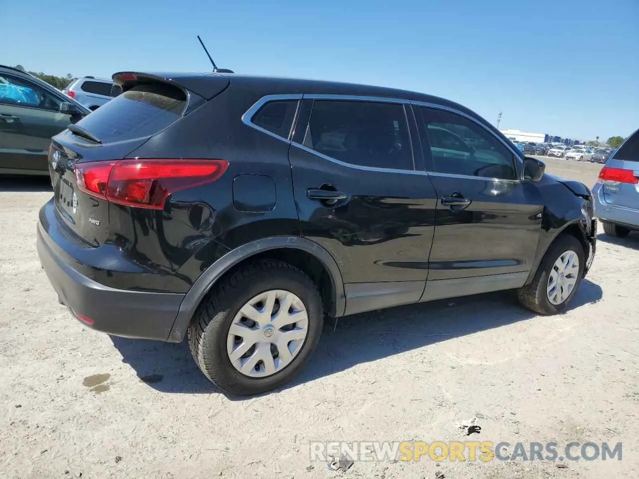 3 Photograph of a damaged car JN1BJ1CR1KW325426 NISSAN ROGUE 2019