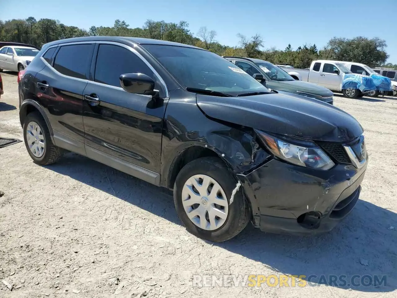 4 Photograph of a damaged car JN1BJ1CR1KW325426 NISSAN ROGUE 2019
