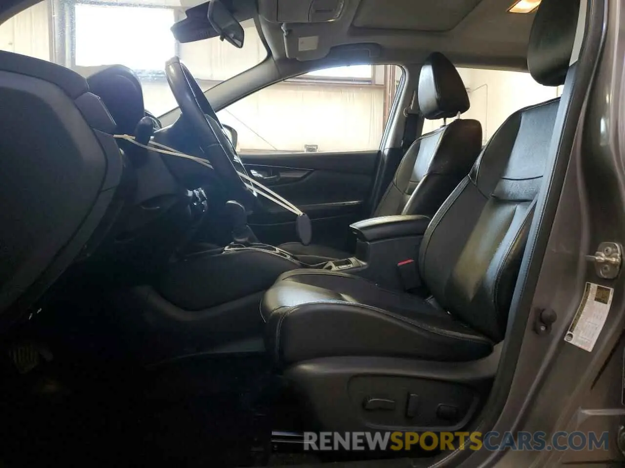 7 Photograph of a damaged car JN1BJ1CR1KW329623 NISSAN ROGUE 2019
