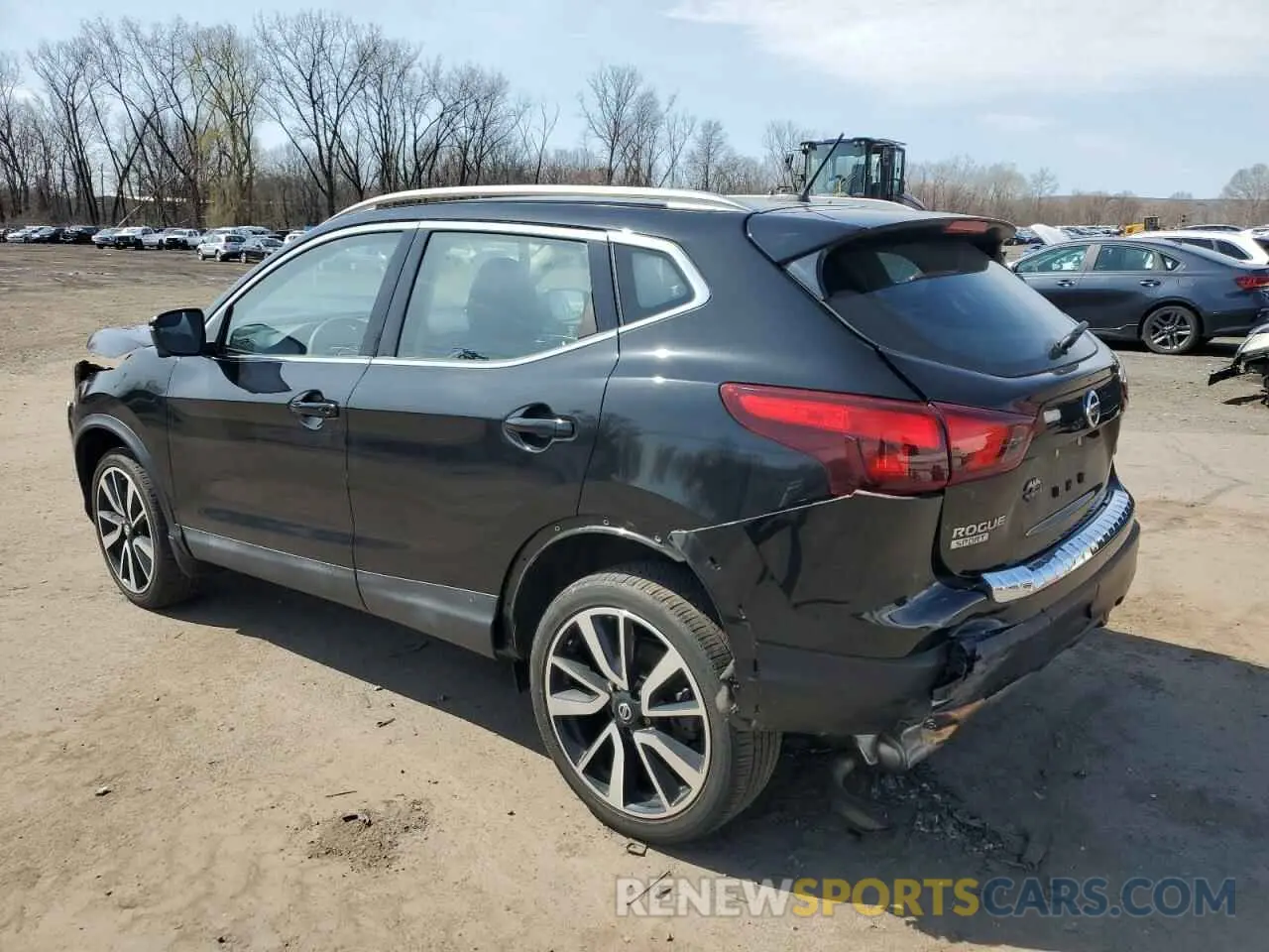 2 Photograph of a damaged car JN1BJ1CR1KW331792 NISSAN ROGUE 2019
