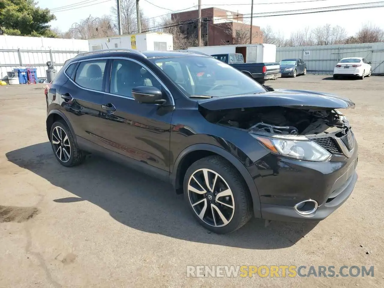 4 Photograph of a damaged car JN1BJ1CR1KW331792 NISSAN ROGUE 2019