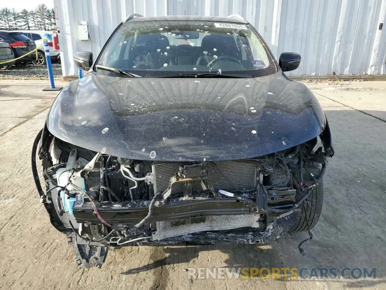 5 Photograph of a damaged car JN1BJ1CR1KW346907 NISSAN ROGUE 2019