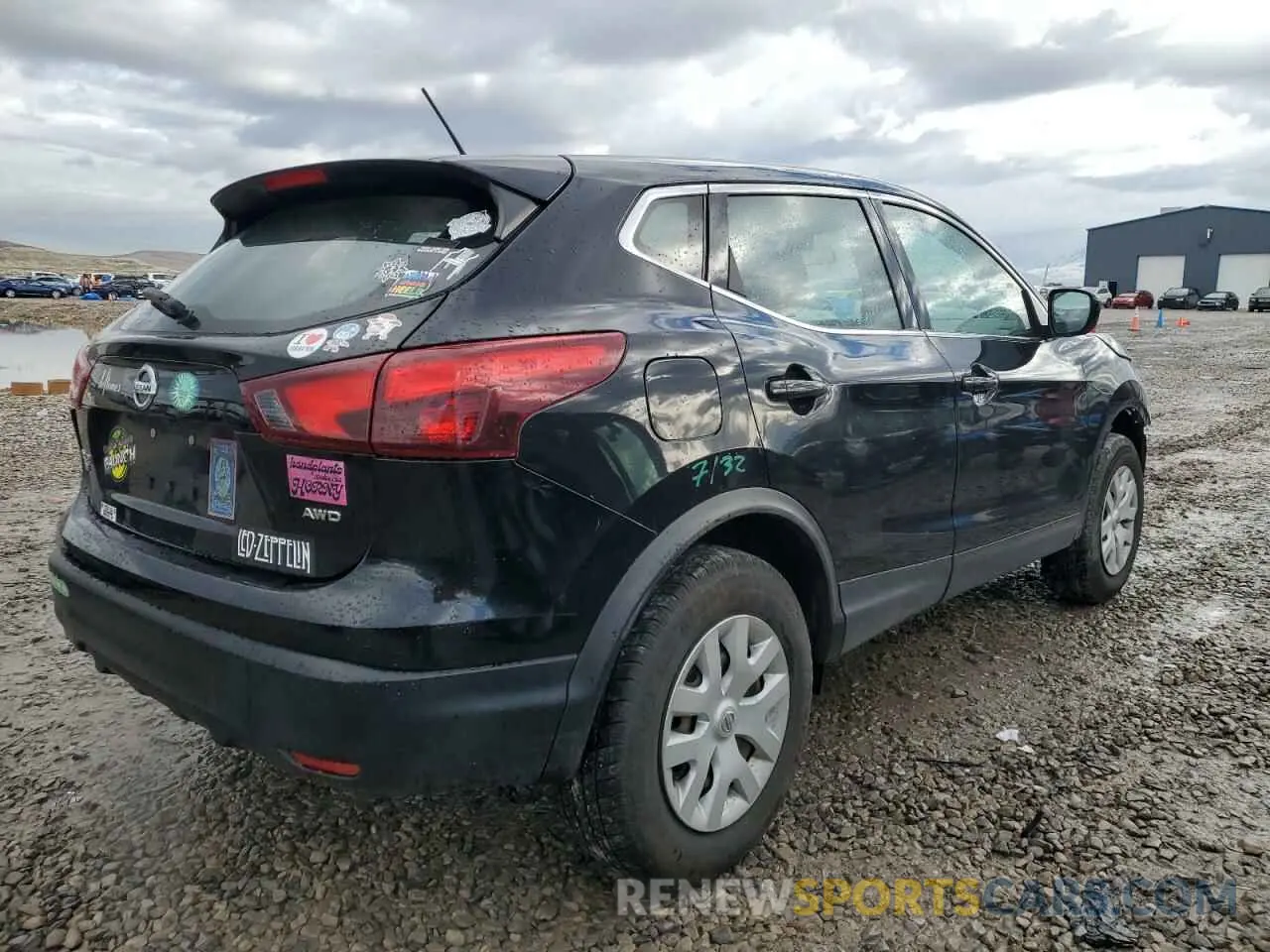 3 Photograph of a damaged car JN1BJ1CR1KW350536 NISSAN ROGUE 2019