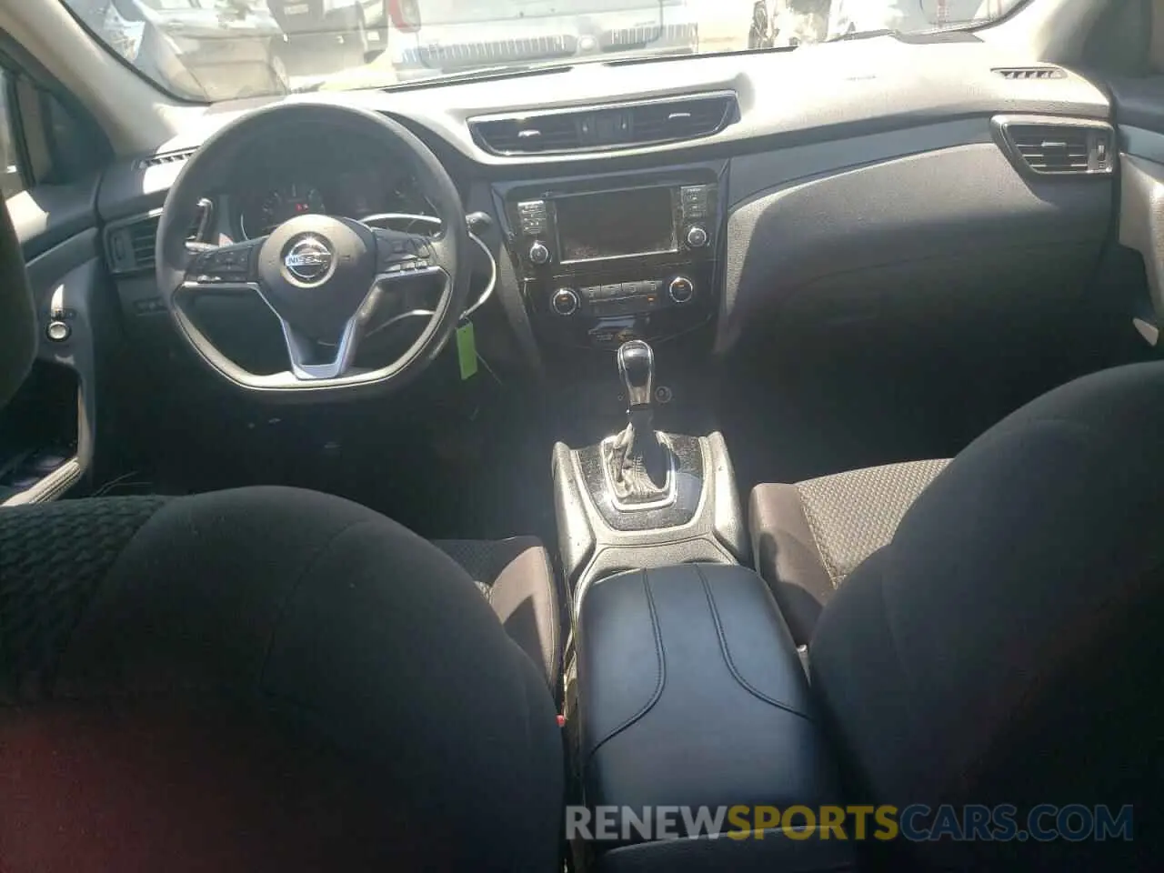 8 Photograph of a damaged car JN1BJ1CR1KW626620 NISSAN ROGUE 2019
