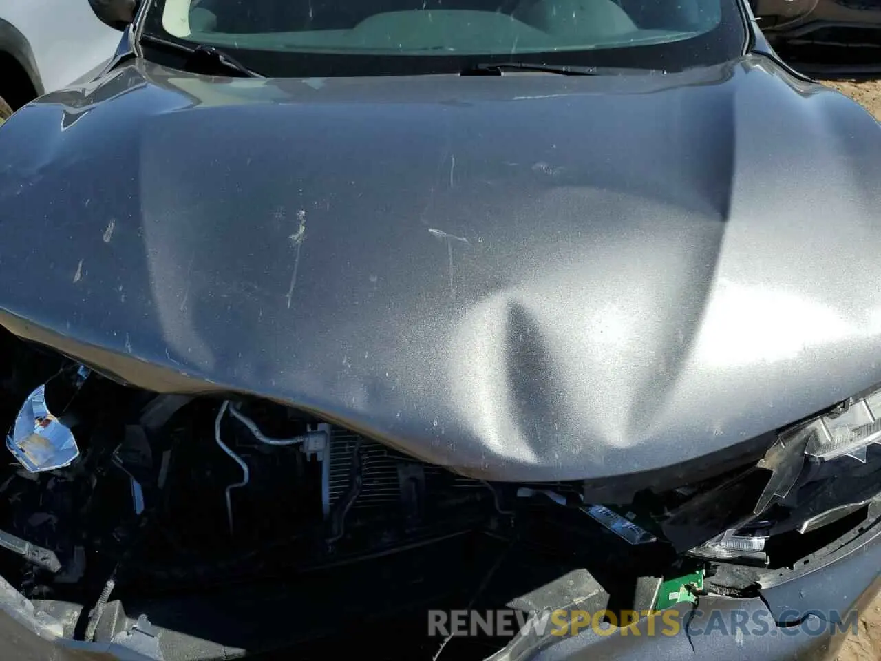 12 Photograph of a damaged car JN1BJ1CR2KW318632 NISSAN ROGUE 2019
