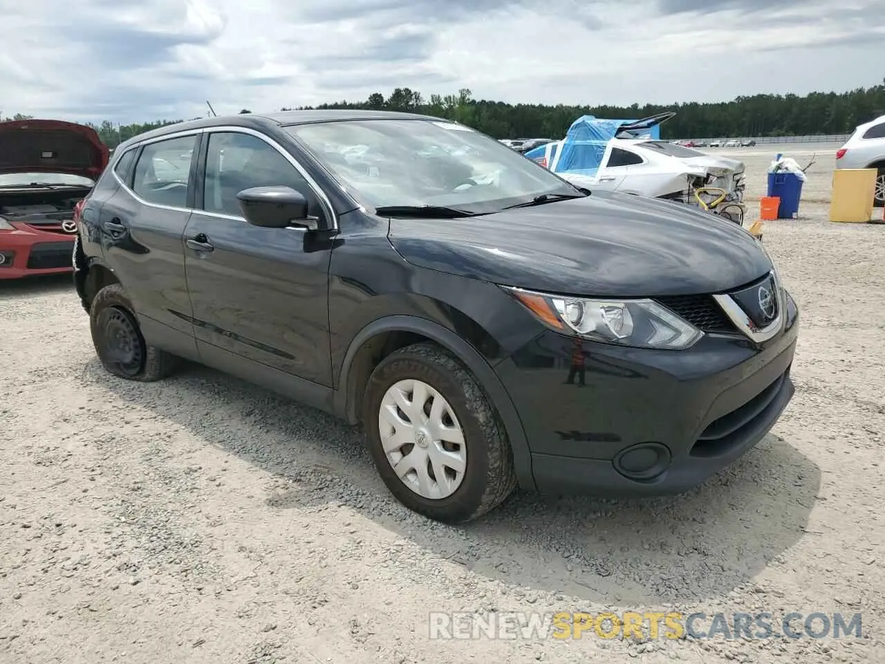 4 Photograph of a damaged car JN1BJ1CR2KW336872 NISSAN ROGUE 2019