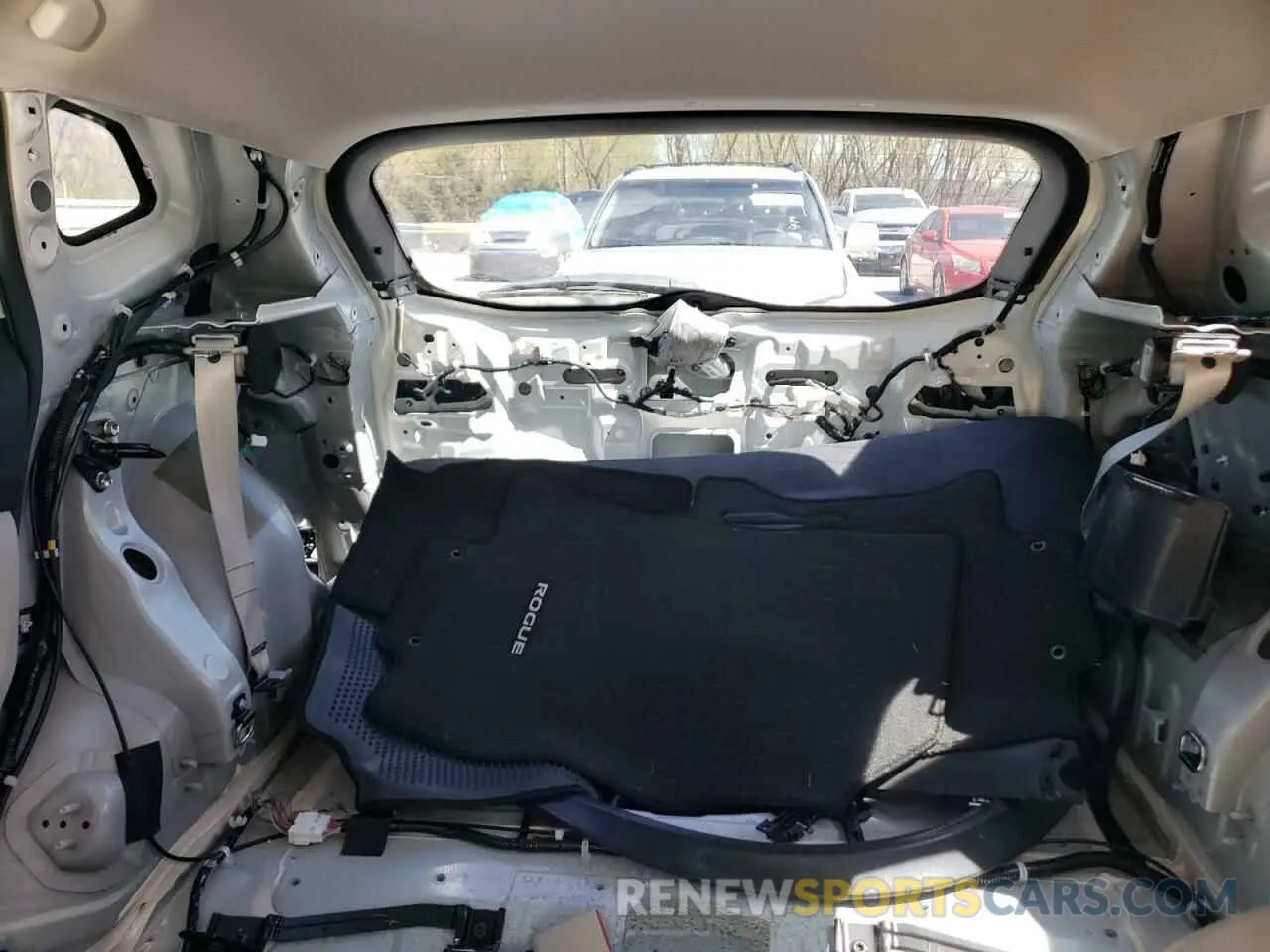 10 Photograph of a damaged car JN1BJ1CR3KW315612 NISSAN ROGUE 2019