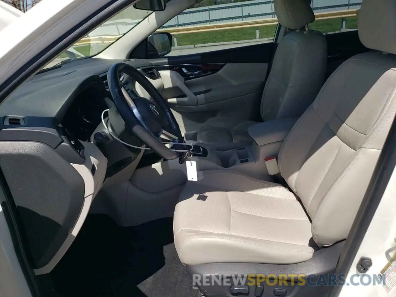 7 Photograph of a damaged car JN1BJ1CR3KW315612 NISSAN ROGUE 2019