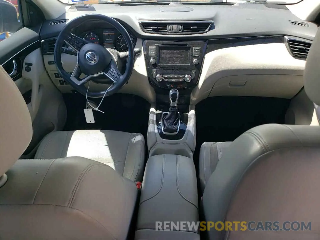 8 Photograph of a damaged car JN1BJ1CR3KW315612 NISSAN ROGUE 2019