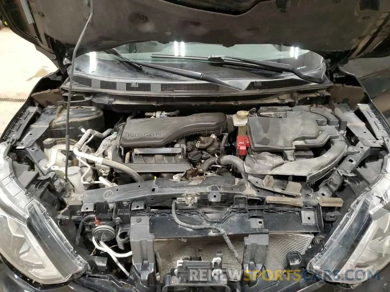 11 Photograph of a damaged car JN1BJ1CR3KW333320 NISSAN ROGUE 2019