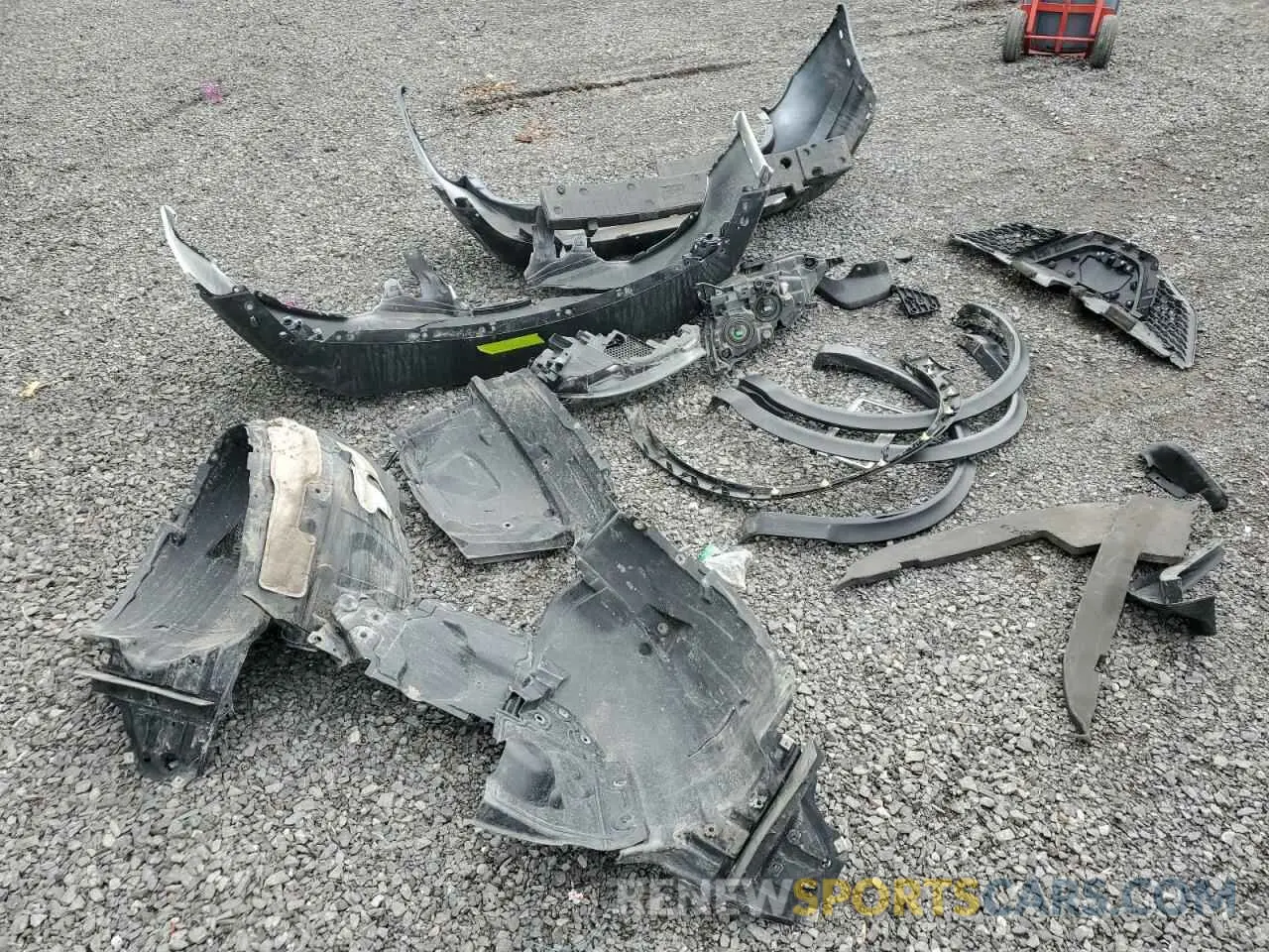 13 Photograph of a damaged car JN1BJ1CR3KW336394 NISSAN ROGUE 2019