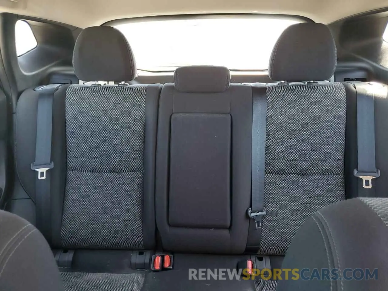 10 Photograph of a damaged car JN1BJ1CR3KW341109 NISSAN ROGUE 2019