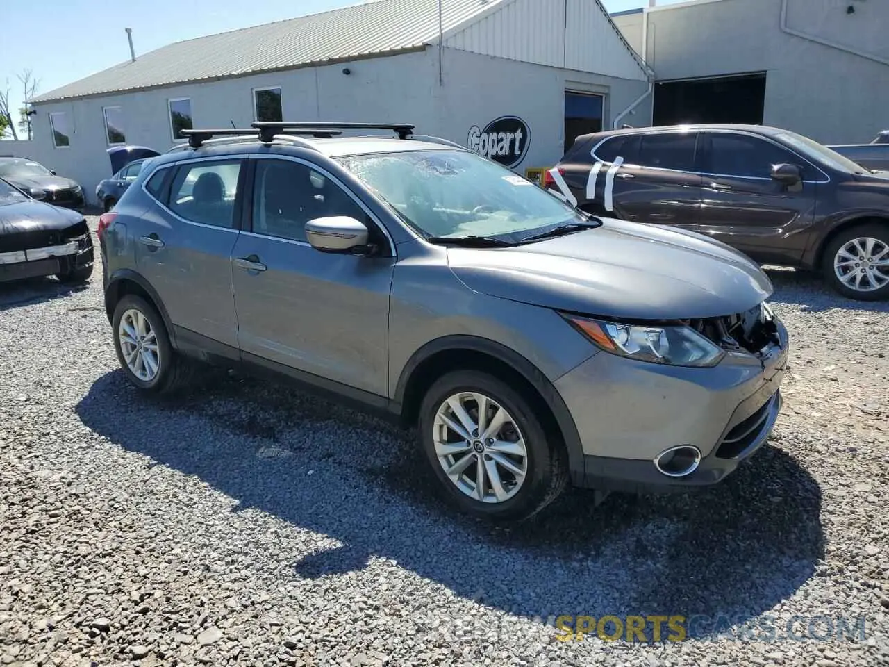 4 Photograph of a damaged car JN1BJ1CR3KW341109 NISSAN ROGUE 2019