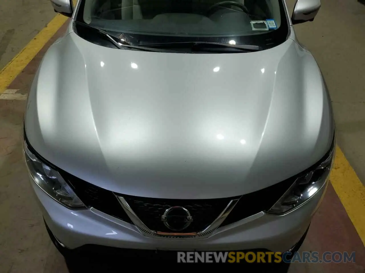 12 Photograph of a damaged car JN1BJ1CR3KW623220 NISSAN ROGUE 2019