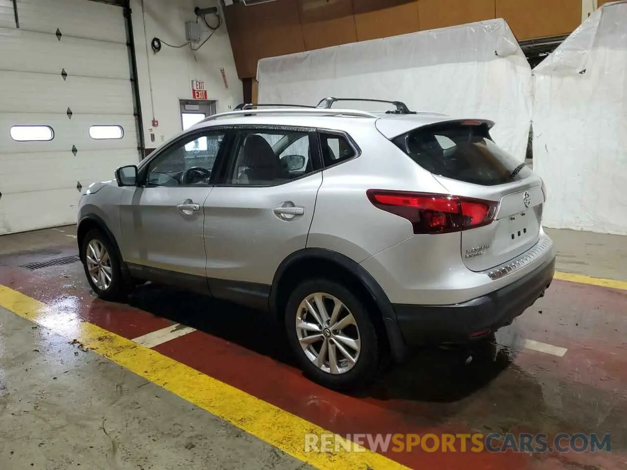 2 Photograph of a damaged car JN1BJ1CR3KW623220 NISSAN ROGUE 2019