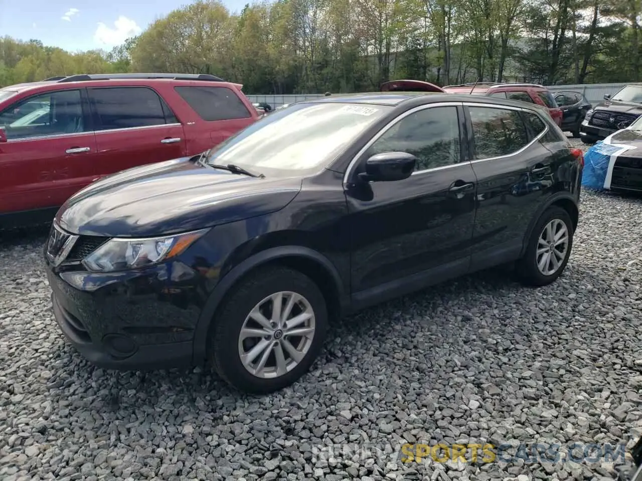 1 Photograph of a damaged car JN1BJ1CR3KW624710 NISSAN ROGUE 2019