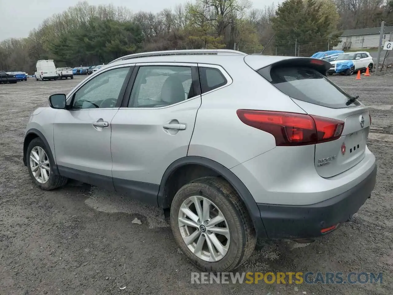 2 Photograph of a damaged car JN1BJ1CR3KW624786 NISSAN ROGUE 2019