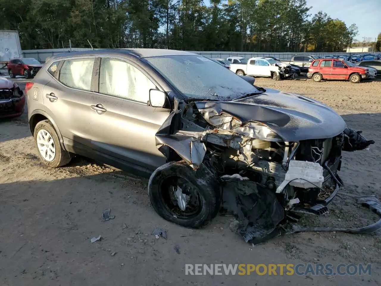 4 Photograph of a damaged car JN1BJ1CR3KW630829 NISSAN ROGUE 2019