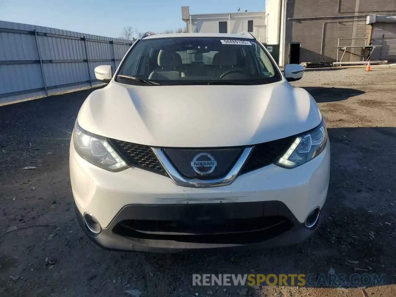 5 Photograph of a damaged car JN1BJ1CR4KW336906 NISSAN ROGUE 2019