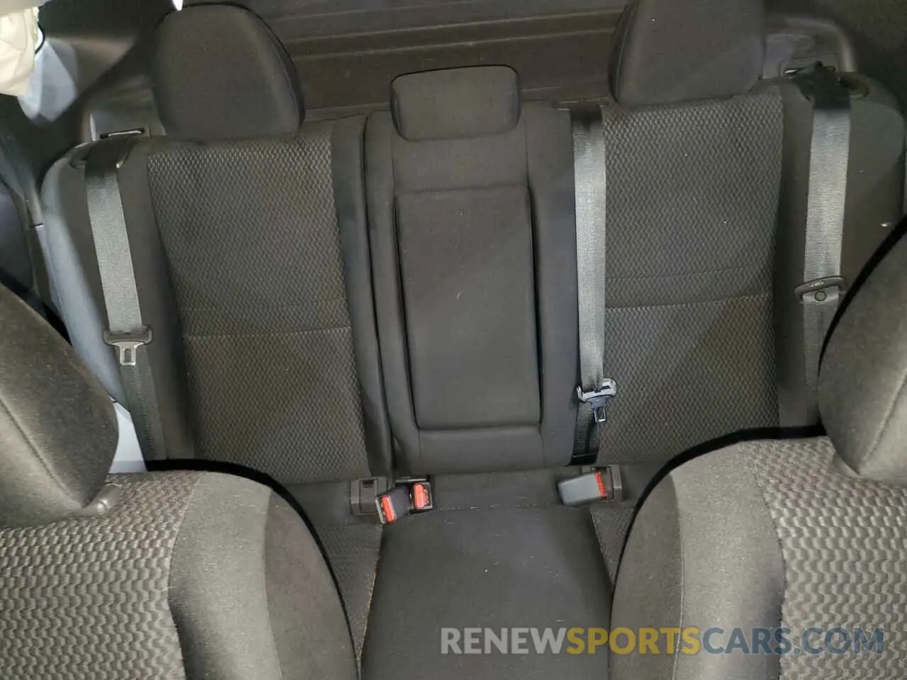 10 Photograph of a damaged car JN1BJ1CR4KW352782 NISSAN ROGUE 2019