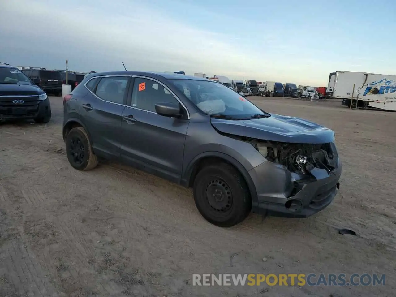 4 Photograph of a damaged car JN1BJ1CR4KW620374 NISSAN ROGUE 2019