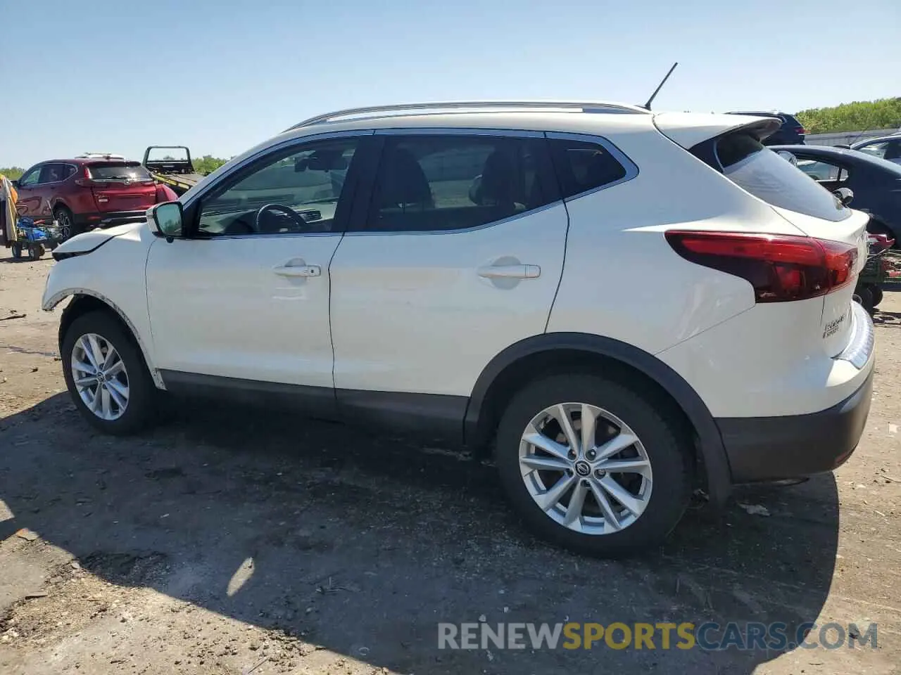 2 Photograph of a damaged car JN1BJ1CR4KW625297 NISSAN ROGUE 2019