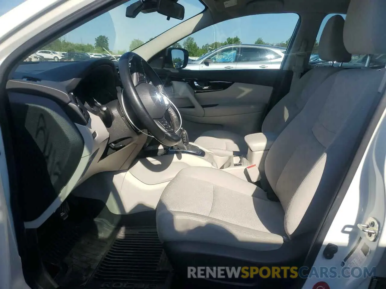 7 Photograph of a damaged car JN1BJ1CR4KW625297 NISSAN ROGUE 2019
