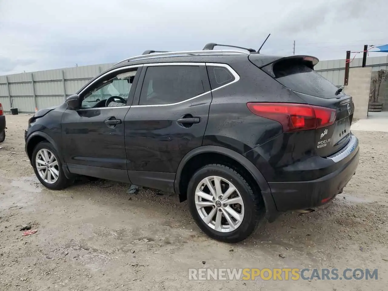 2 Photograph of a damaged car JN1BJ1CR4KW629365 NISSAN ROGUE 2019