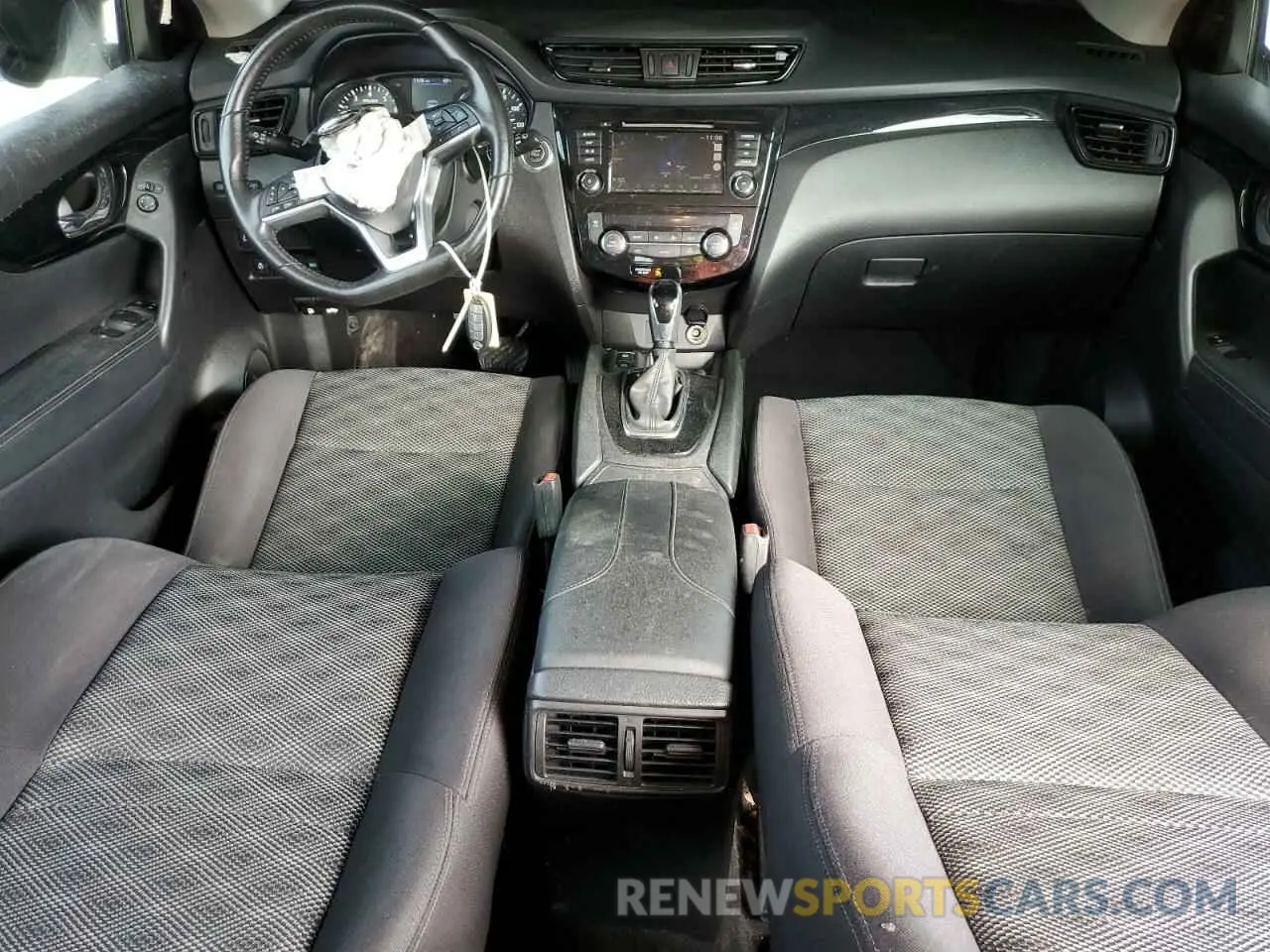 8 Photograph of a damaged car JN1BJ1CR4KW629365 NISSAN ROGUE 2019