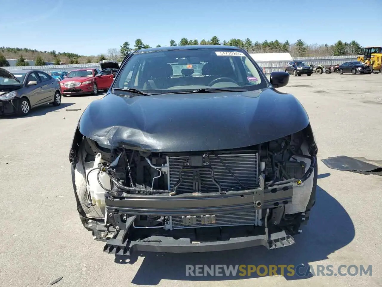 5 Photograph of a damaged car JN1BJ1CR5KW318026 NISSAN ROGUE 2019