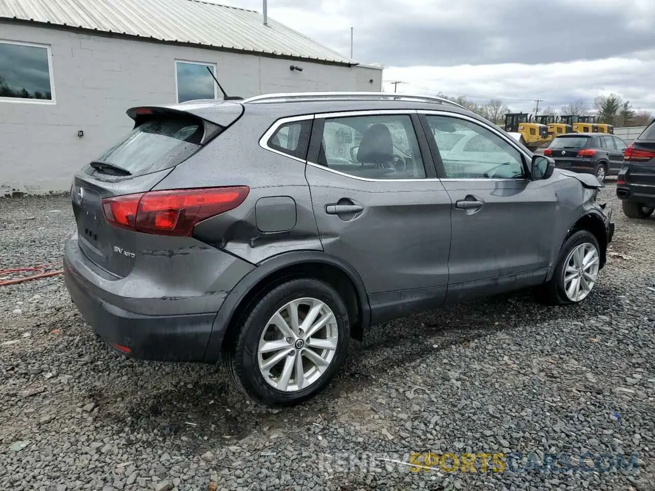 3 Photograph of a damaged car JN1BJ1CR5KW324683 NISSAN ROGUE 2019