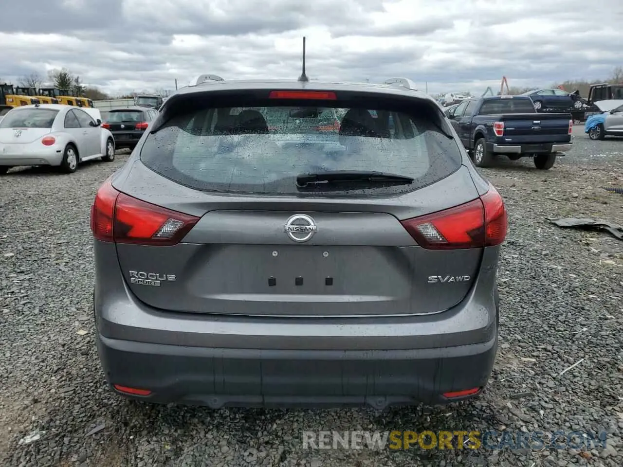 6 Photograph of a damaged car JN1BJ1CR5KW324683 NISSAN ROGUE 2019