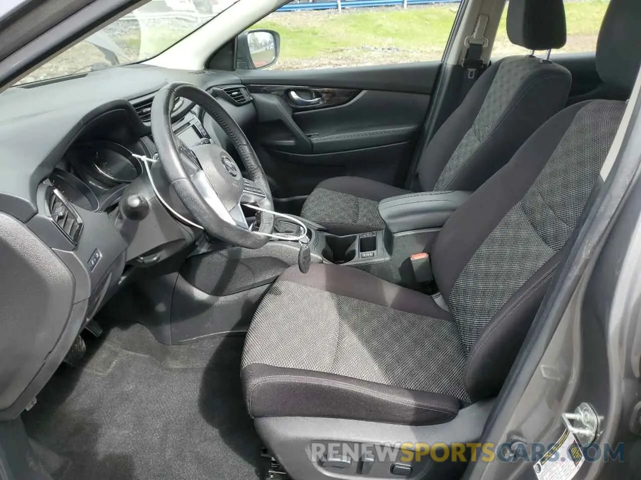 7 Photograph of a damaged car JN1BJ1CR5KW324683 NISSAN ROGUE 2019