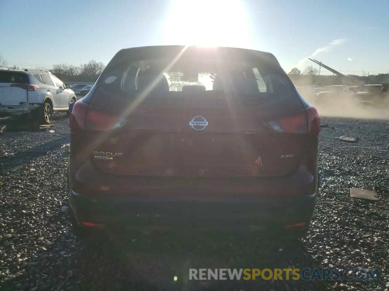 6 Photograph of a damaged car JN1BJ1CR5KW327616 NISSAN ROGUE 2019