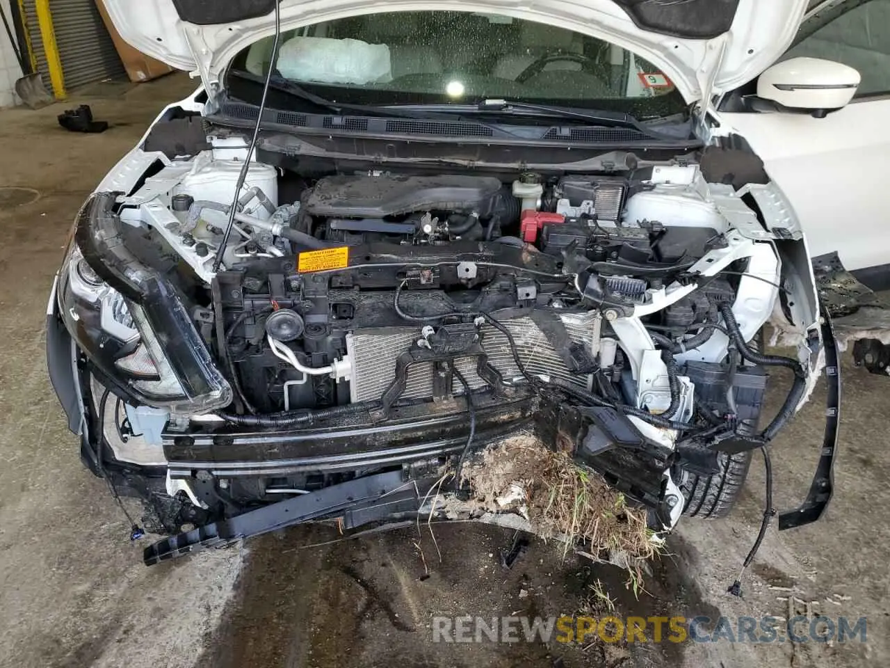 12 Photograph of a damaged car JN1BJ1CR5KW333111 NISSAN ROGUE 2019