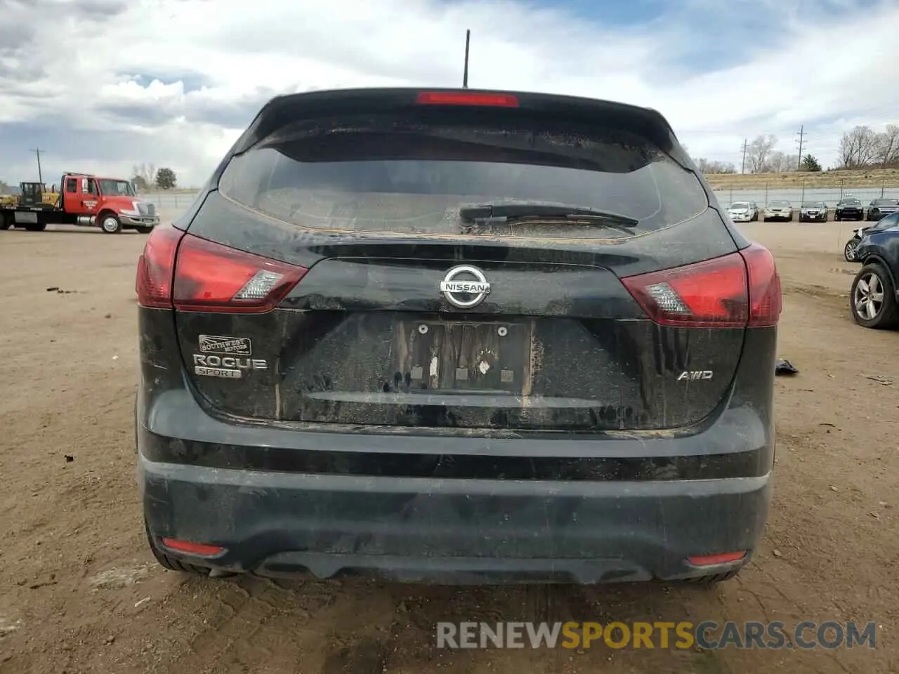 6 Photograph of a damaged car JN1BJ1CR5KW628127 NISSAN ROGUE 2019