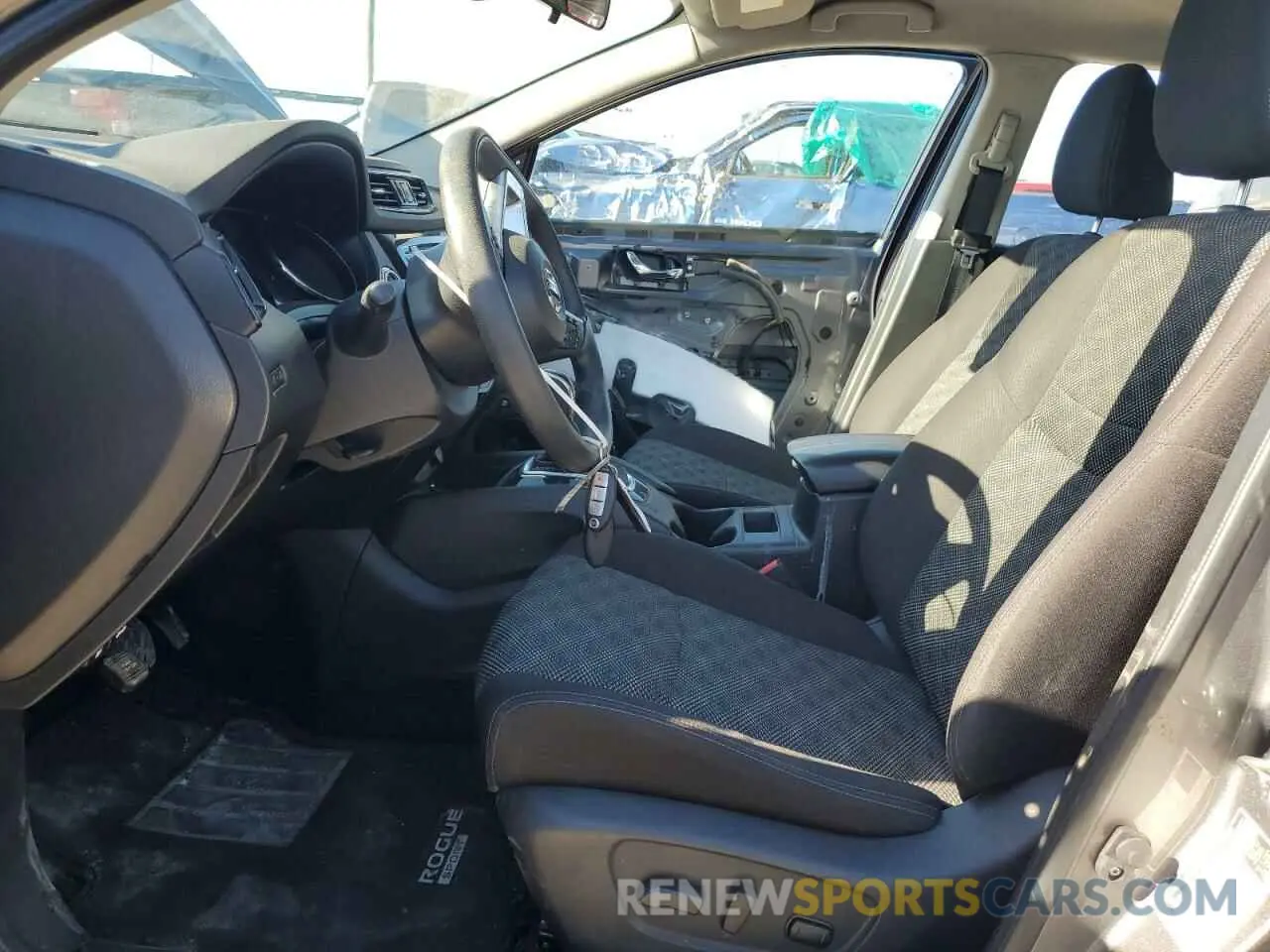 7 Photograph of a damaged car JN1BJ1CR5KW628189 NISSAN ROGUE 2019