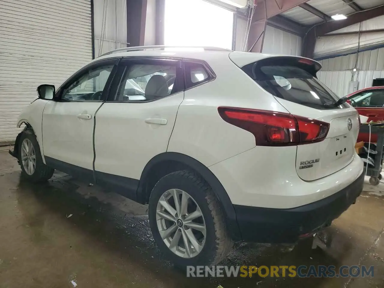 2 Photograph of a damaged car JN1BJ1CR6KW311974 NISSAN ROGUE 2019