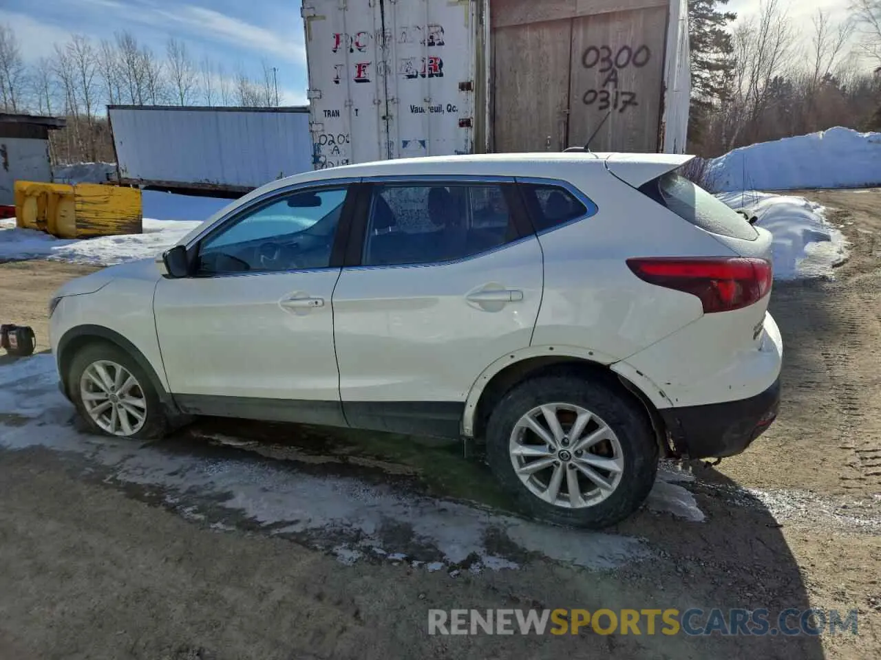 2 Photograph of a damaged car JN1BJ1CR6KW314146 NISSAN ROGUE 2019