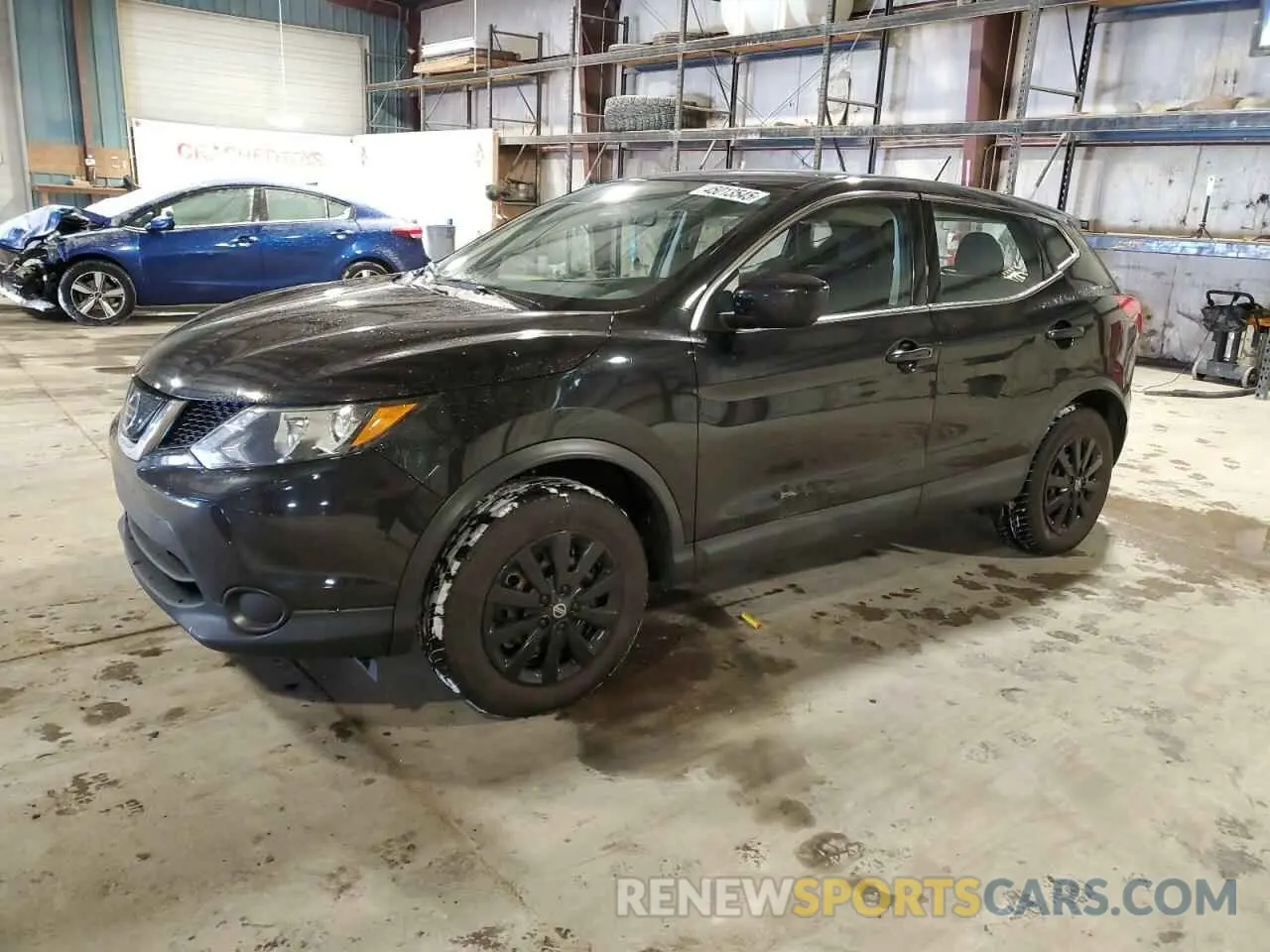 1 Photograph of a damaged car JN1BJ1CR6KW315765 NISSAN ROGUE 2019