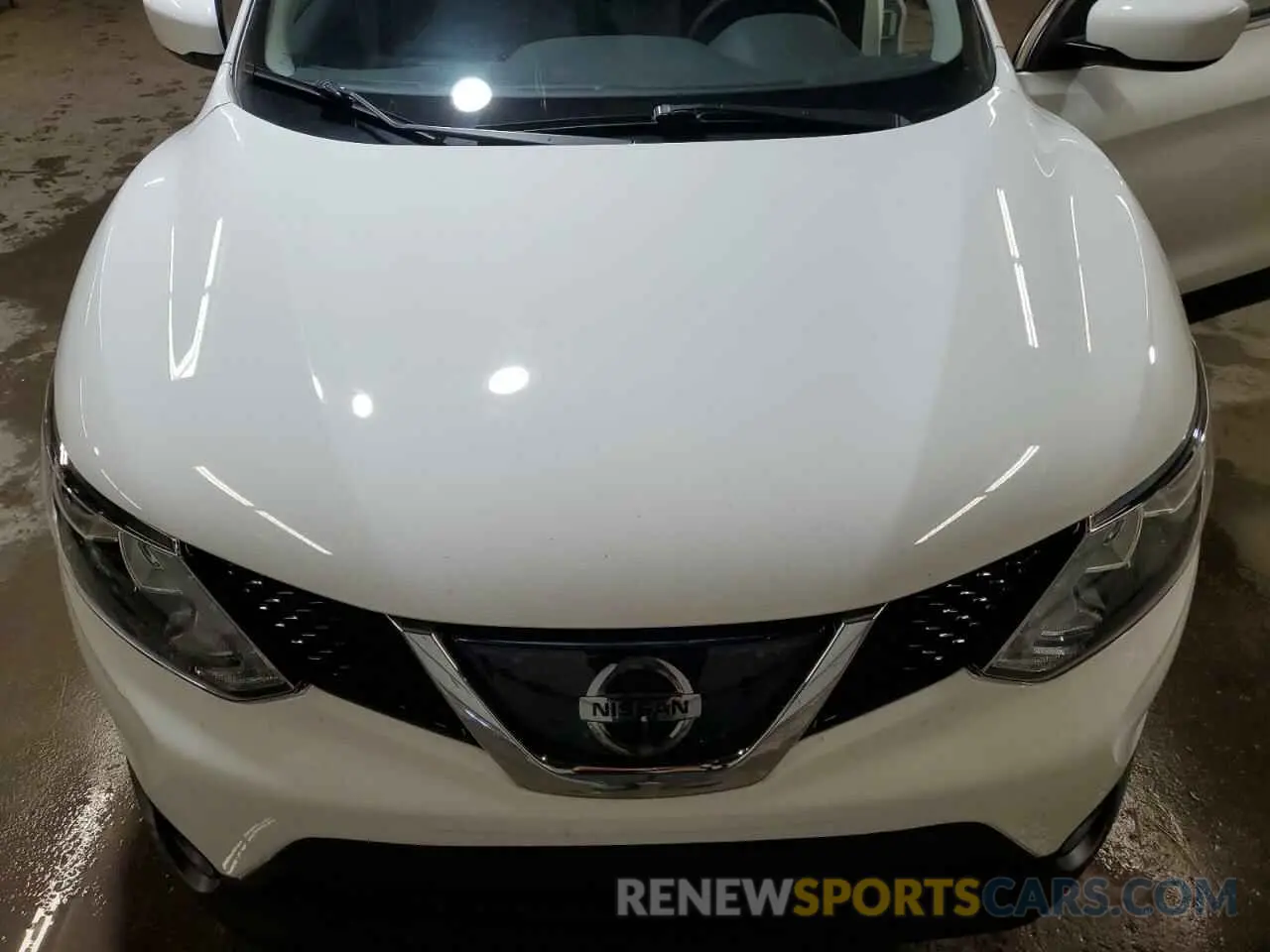 12 Photograph of a damaged car JN1BJ1CR6KW324319 NISSAN ROGUE 2019