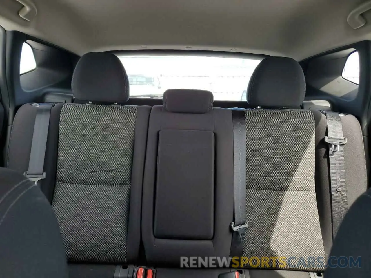 10 Photograph of a damaged car JN1BJ1CR6KW329214 NISSAN ROGUE 2019