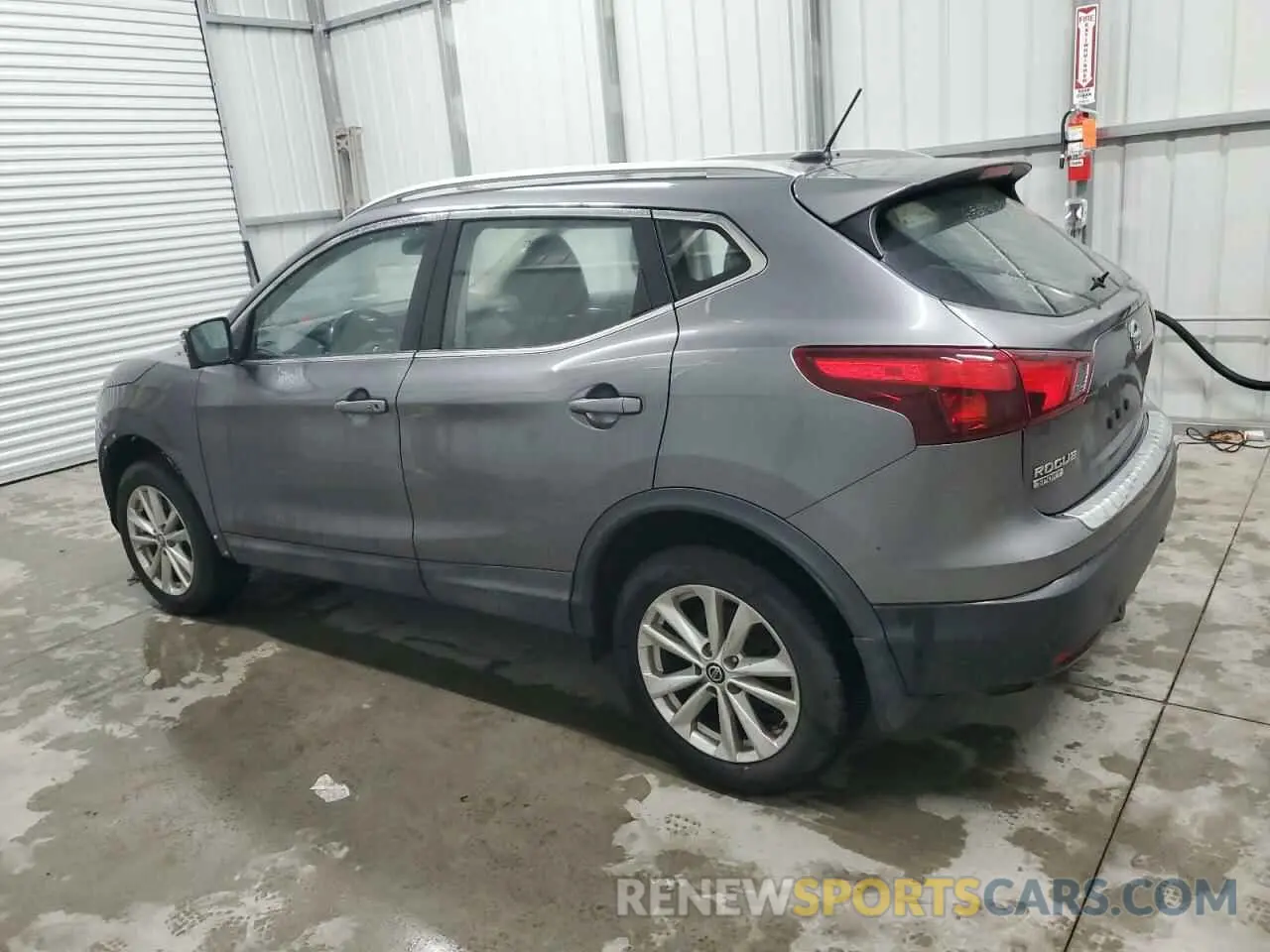 2 Photograph of a damaged car JN1BJ1CR6KW332386 NISSAN ROGUE 2019