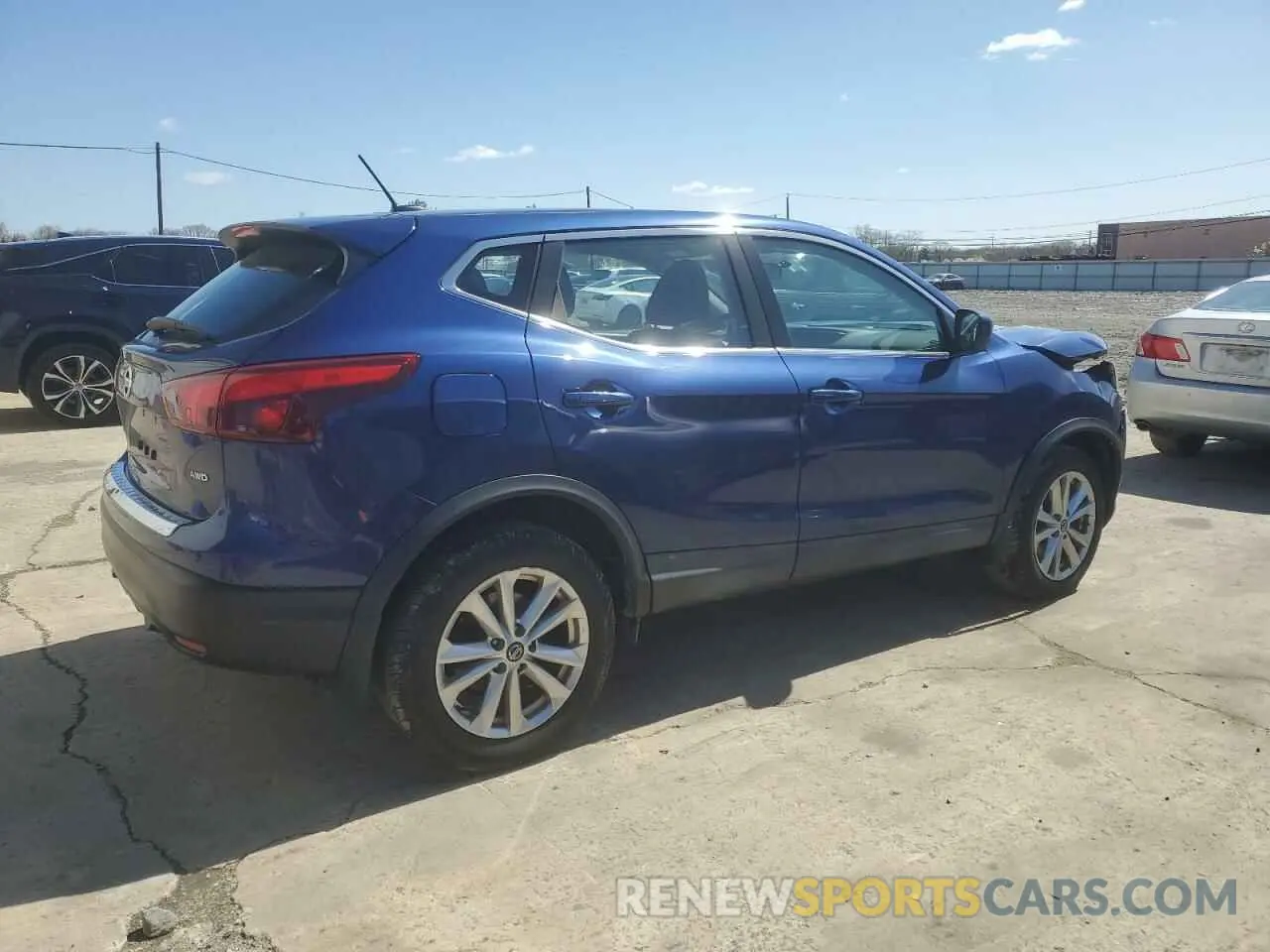 3 Photograph of a damaged car JN1BJ1CR6KW336597 NISSAN ROGUE 2019
